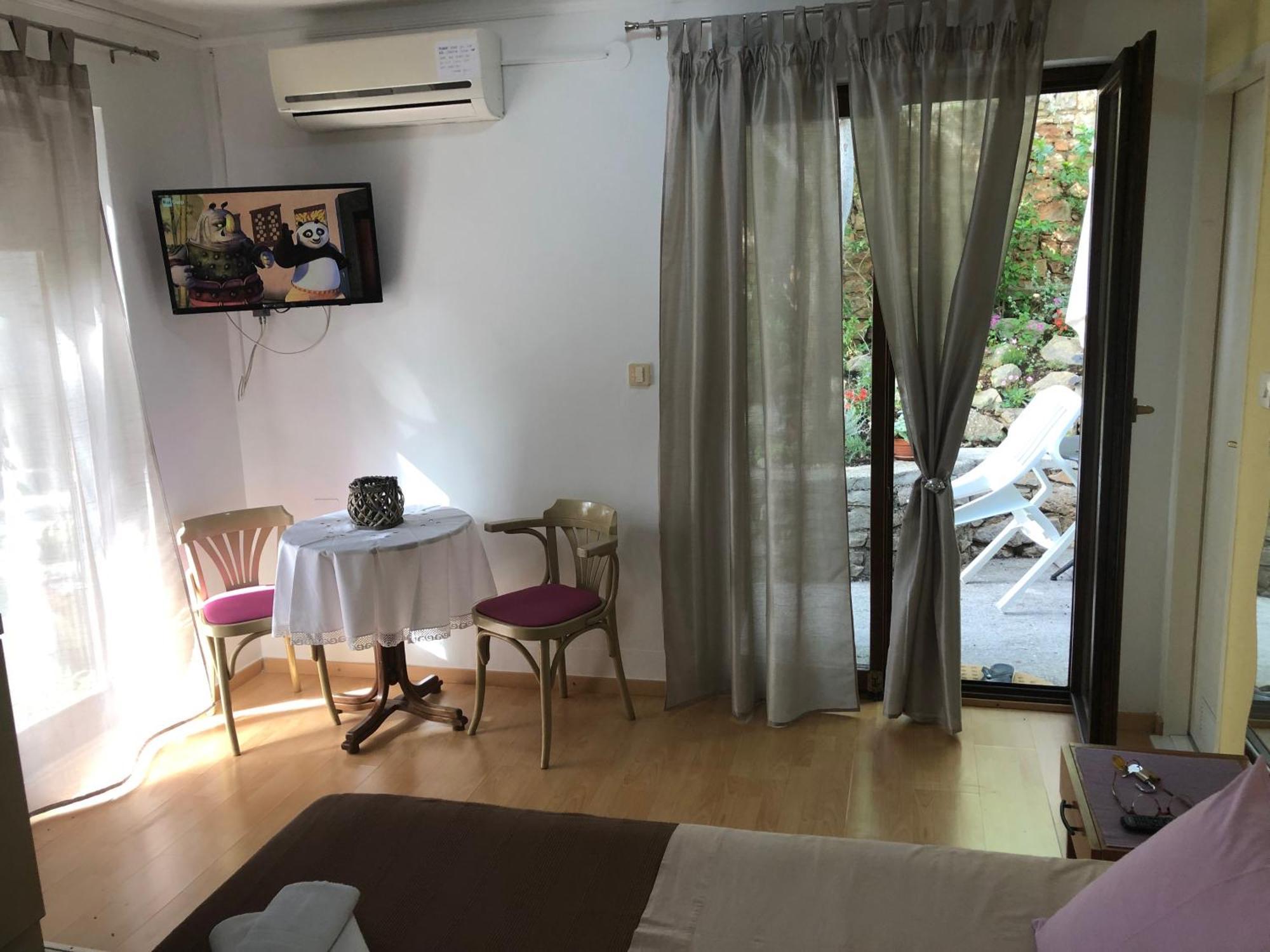 Apartments Veli Losinj Exterior photo